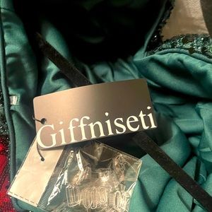 Emerald green new evening dress !